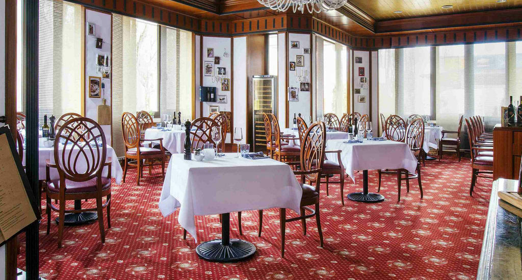 Hotel Stuttgart Marriott 4*